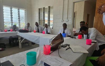 Maiana Endorses Private Management for Giant Clam Hatchery